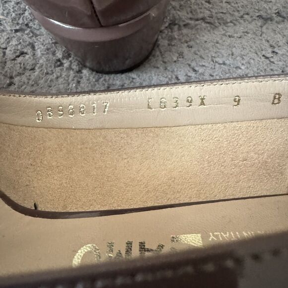 Salvatore Ferragamo Varina Patent Leather Bow Gold Mauve Flats Women's Size 9 B - Picture 10 of 14